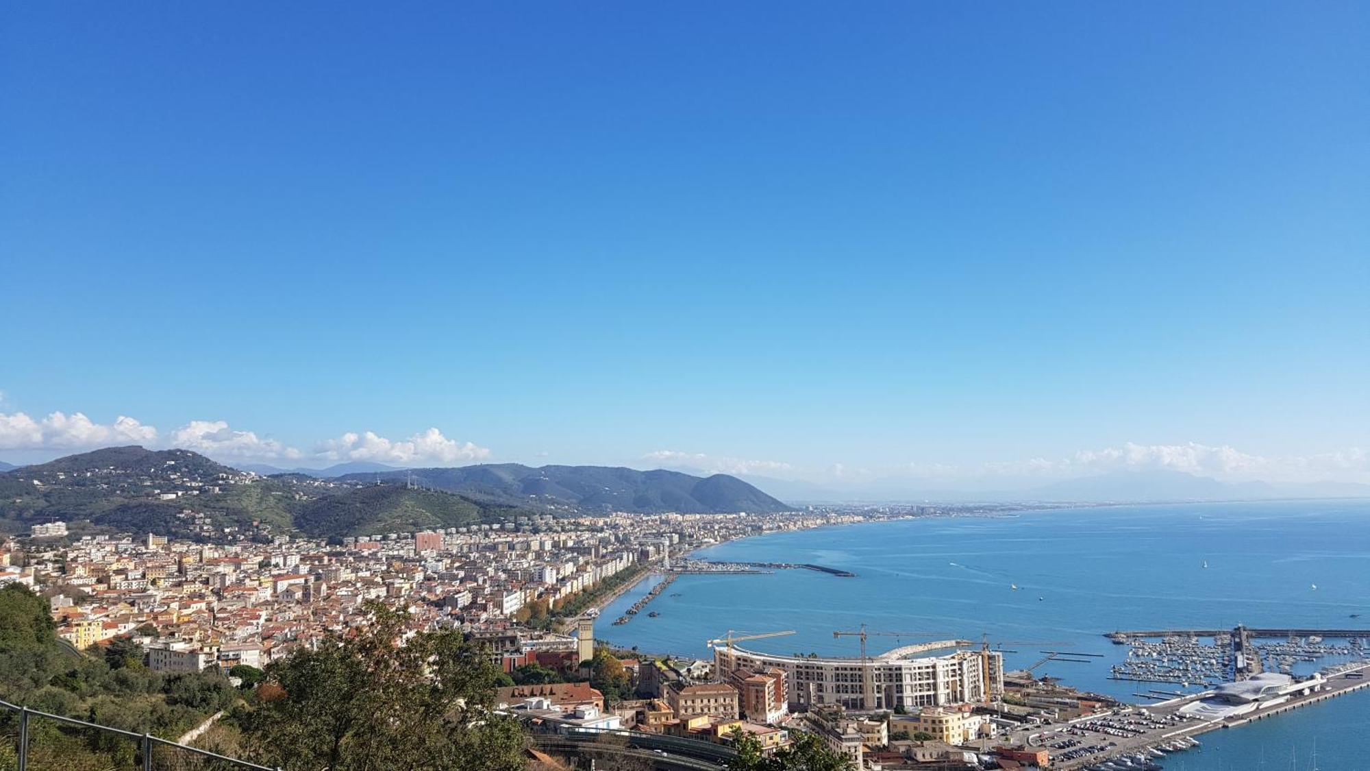 Zevi Home Salerno Luaran gambar